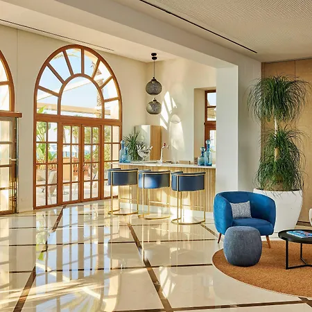 Hotel Le Meridien Ra And