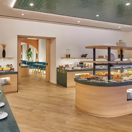 Le Meridien Ra And