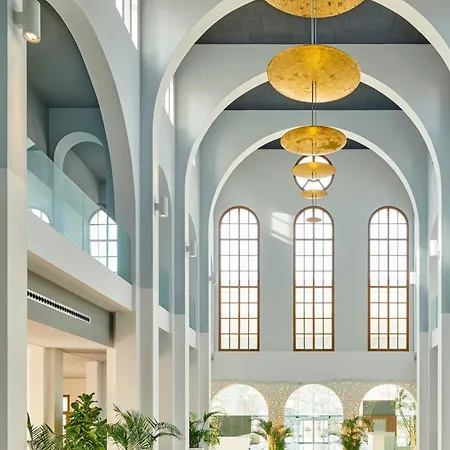 Le Meridien Ra And Hotel 5*