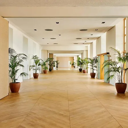 Le Meridien Ra And