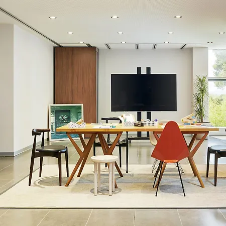 Le Meridien Ra And Отель Вендрель